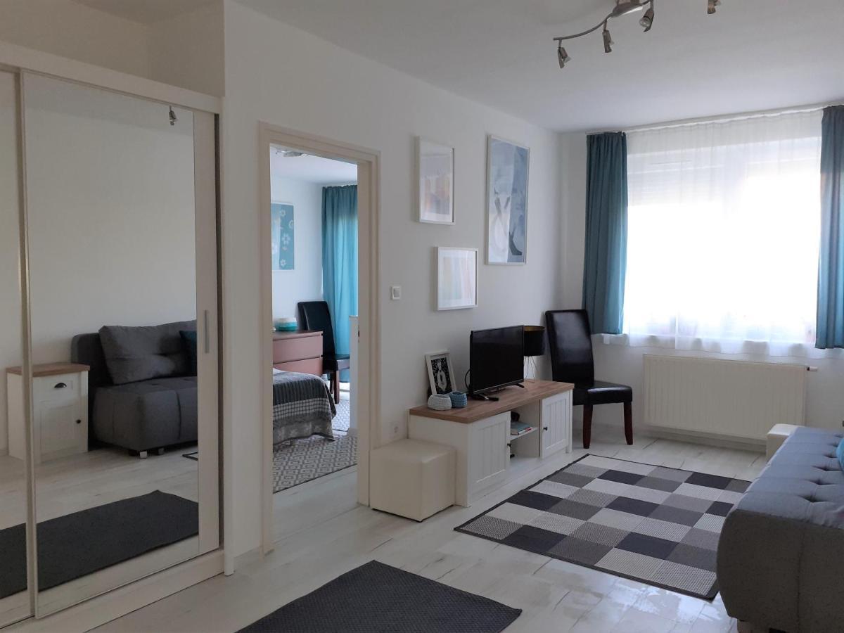 Nelli Apartman Apartment Keszthely Ngoại thất bức ảnh