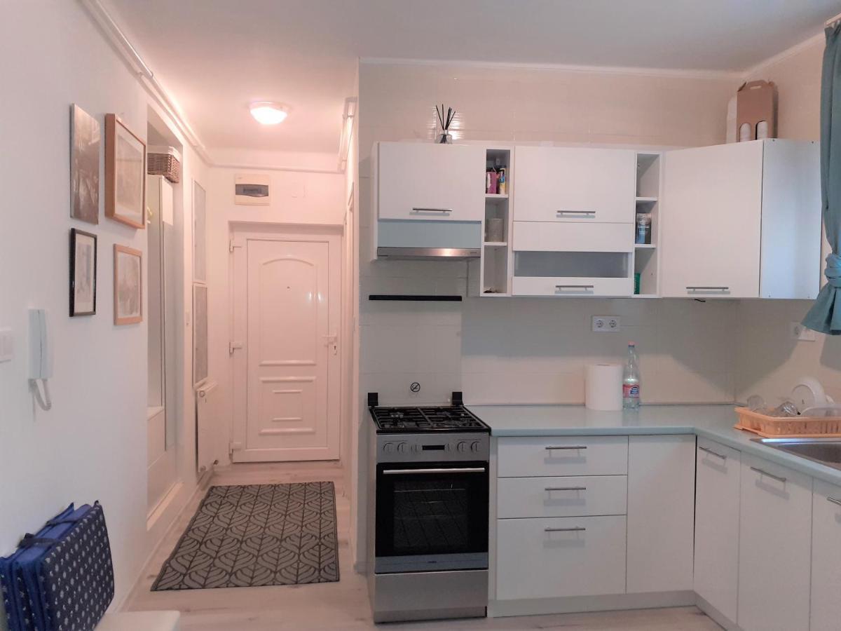 Nelli Apartman Apartment Keszthely Ngoại thất bức ảnh